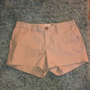 Women’s size 4 Old Navy khaki shorts